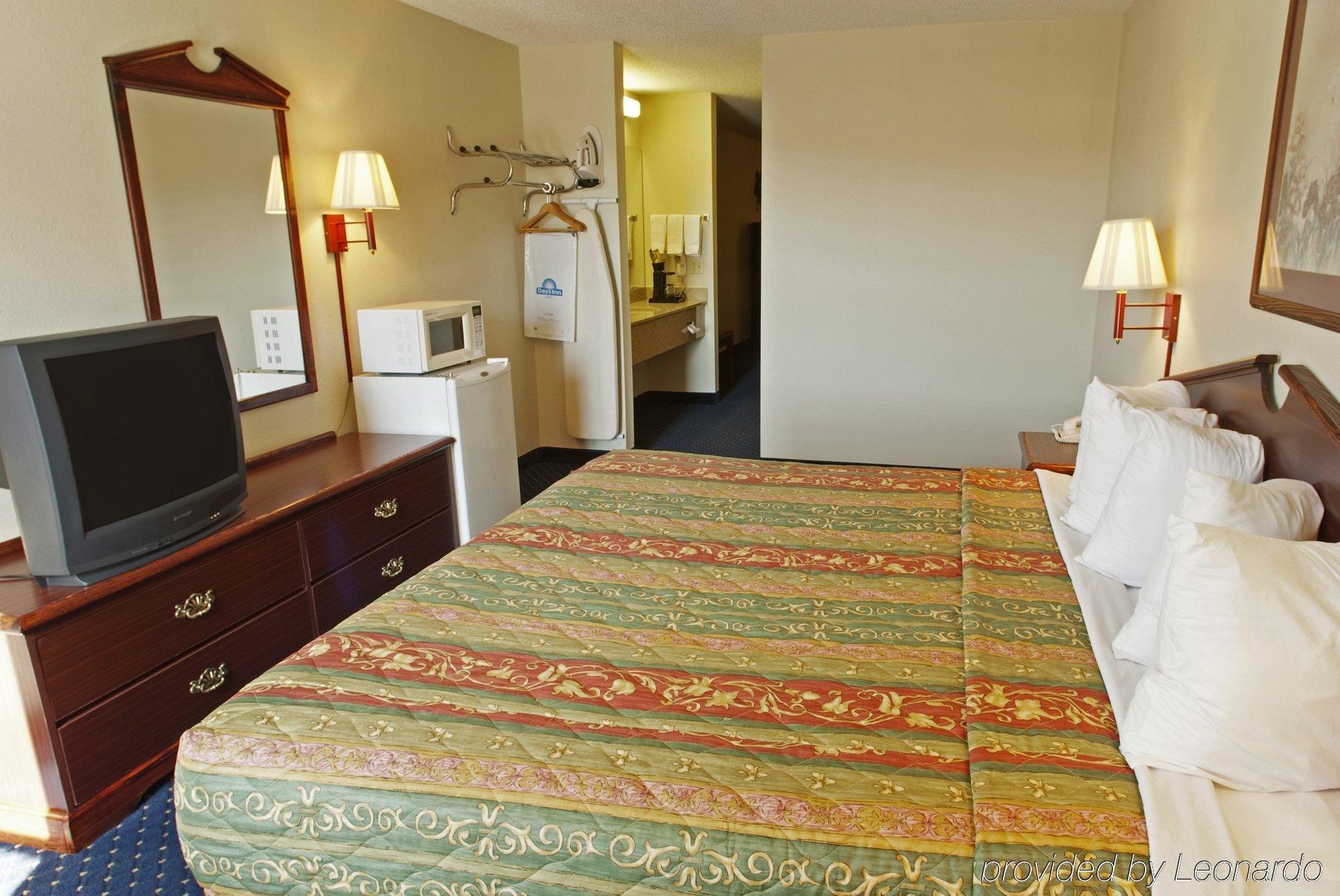 Days Inn By Wyndham Alma Quarto foto